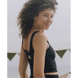 !!! EUC Daily Drills  Go Tank Top Cropped Scoop  Neck Black XL Logo